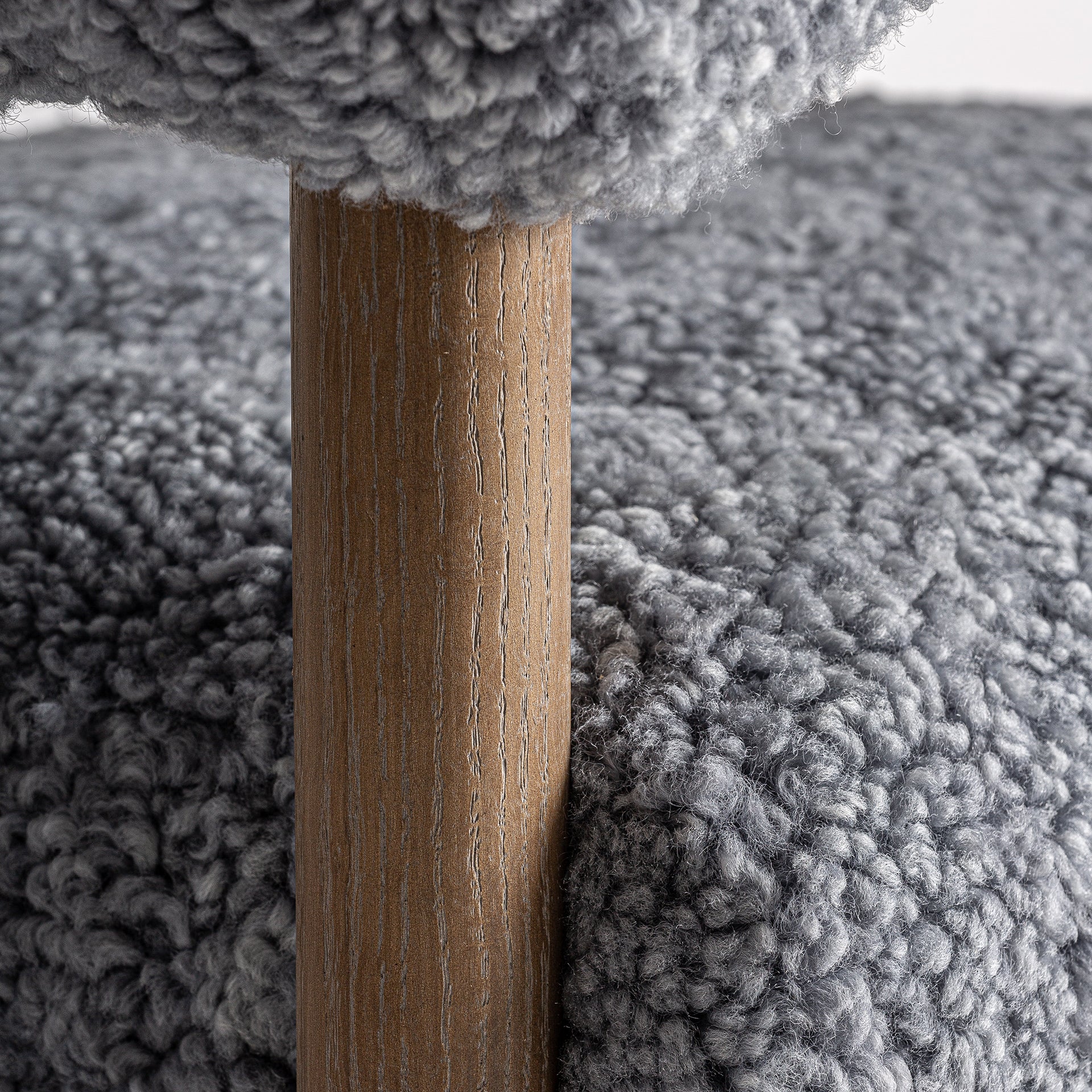 ALLITZ ARMCHAIR